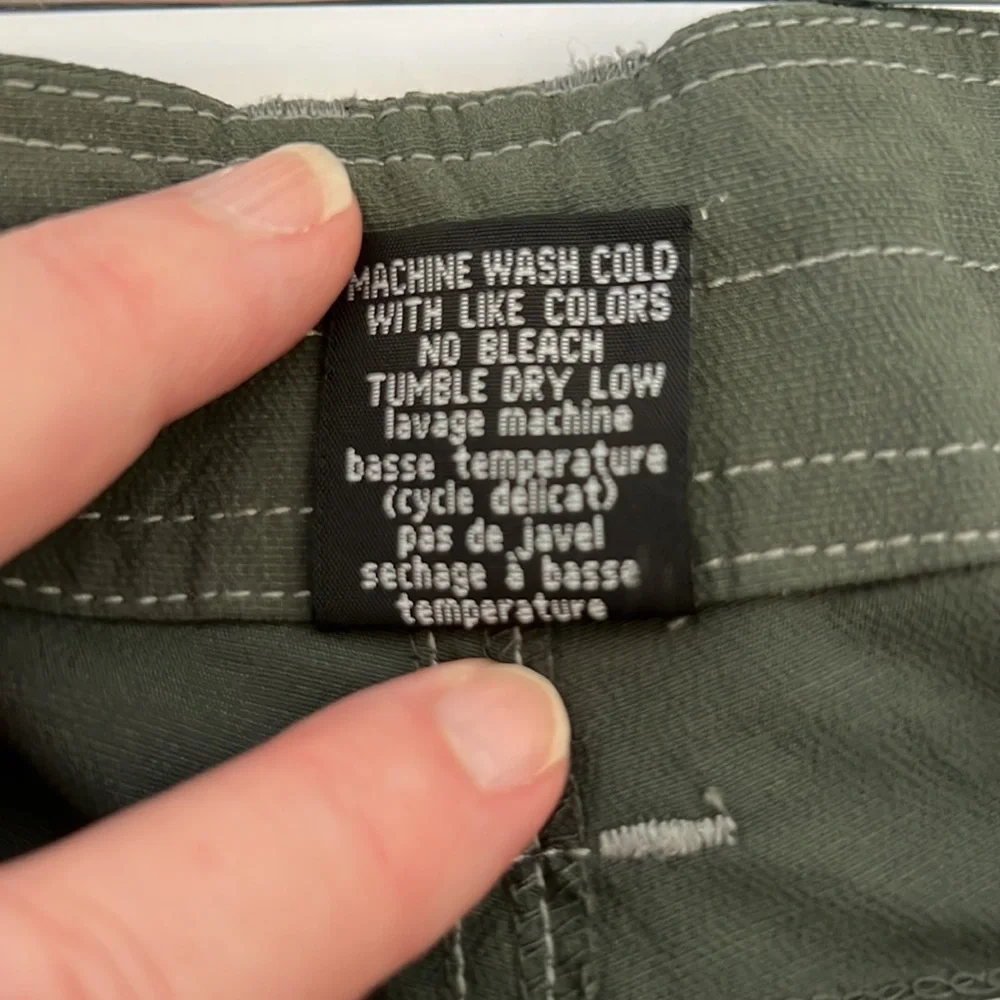 Kuhl- women’s size 12 pants. New without tag. - Picture 7 of 10